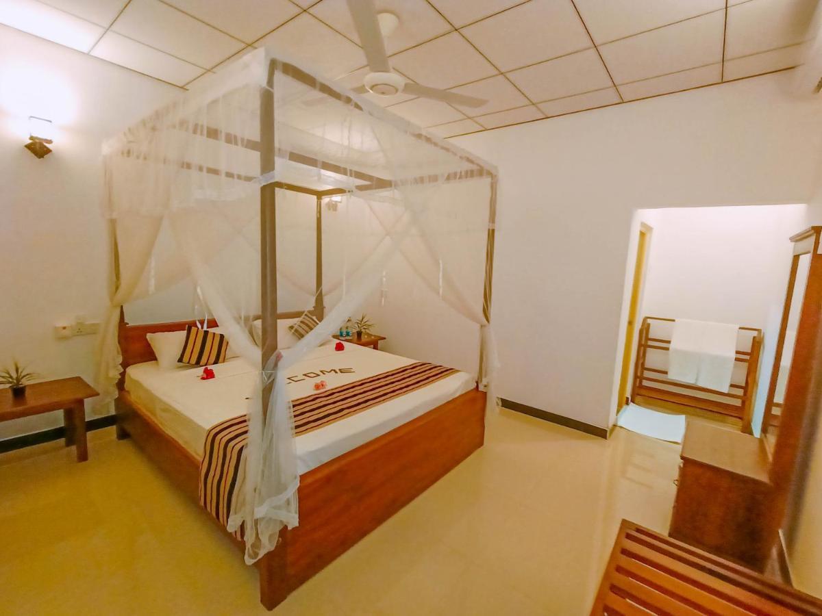 Nimsara Lodge Σιγκιρίγια Εξωτερικό φωτογραφία