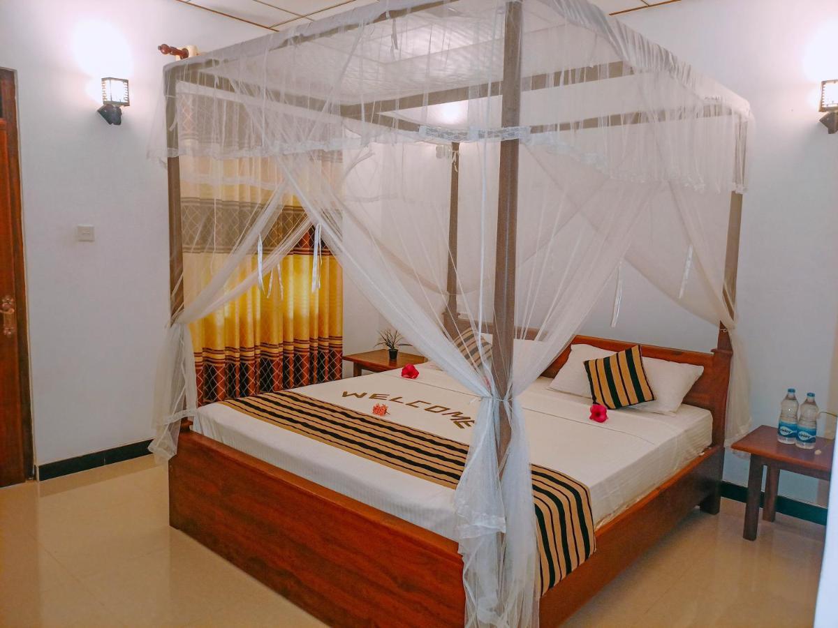 Nimsara Lodge Σιγκιρίγια Εξωτερικό φωτογραφία